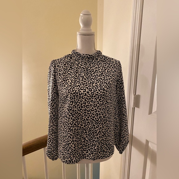 🔆4/$25 Ann Taylor Animal Print Tie-Back Top NWT! - Picture 12 of 12